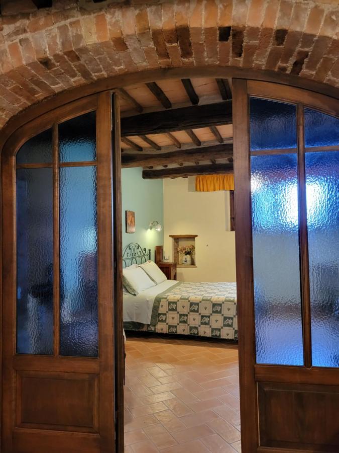 Agriturismo Vergelle Монтальчино Экстерьер фото