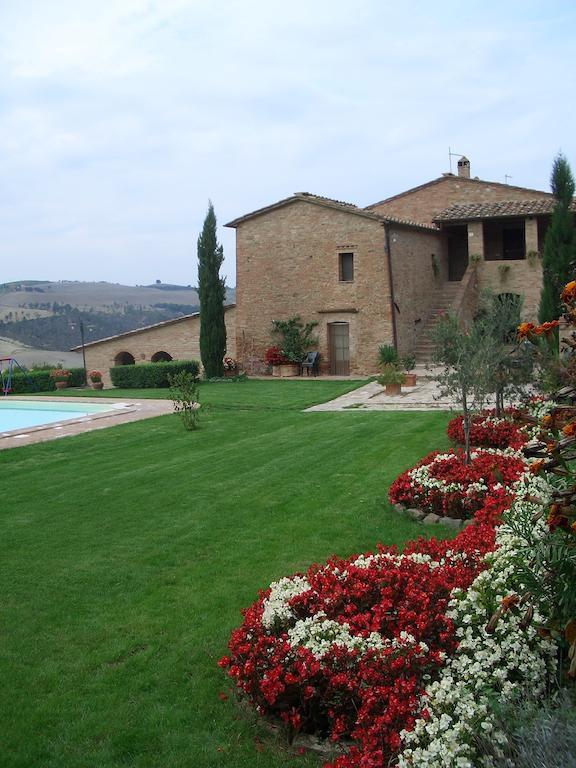 Agriturismo Vergelle Монтальчино Экстерьер фото