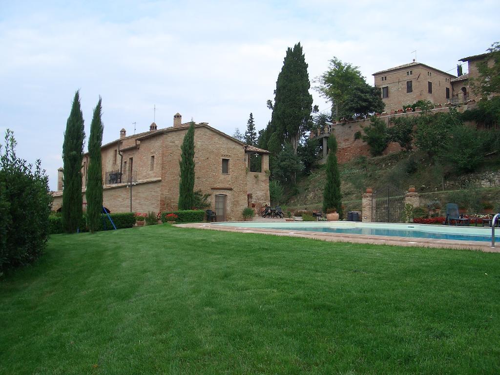 Agriturismo Vergelle Монтальчино Экстерьер фото